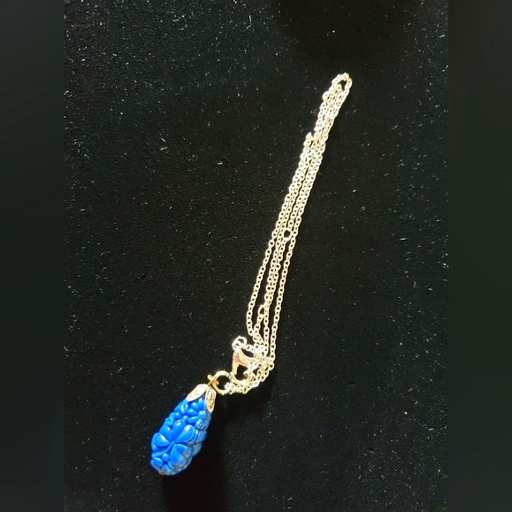 Vintage Blue Molded Glass Shamrock Floral Pendant Necklace Pre 1950s